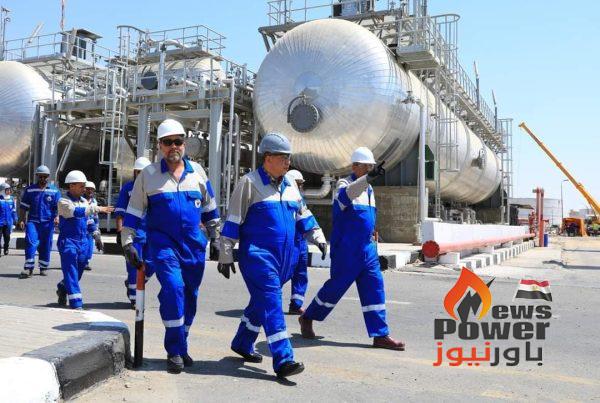 الكيميائي محمد علي حسنين نائب رئيس الهيئة العامة للبترول للتكرير والتصنيع يجرى زيارة تفقدية لشركة السويس لتصنيع البترول