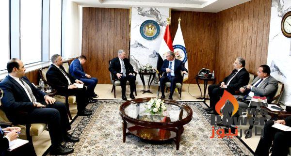 وزير البترول المصرى يحث شركة شيفرون العالمية سبل الإسراع بأنشطة و برامج الحفر فى مناطق امتيازها بالبحر المتوسط