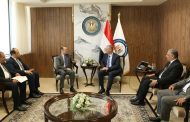 وزير البترول يبحث مع رئيس اباتشى مصر زيادة إنتاج الزيت والغاز