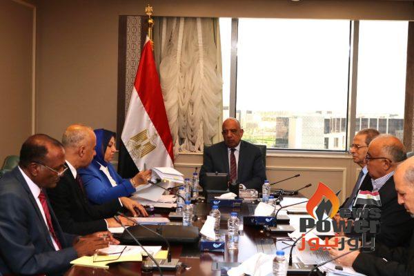 وزير الكهرباء والطاقة المتجددة المصرى يراجع خطة تشغيل المحطة الشمسية الحرارية بالكريمات ومتطلبات التطوير وتحقيق الاستفادة القصوى منها