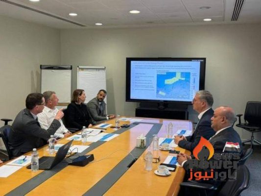 وزير البترول يبحث مع اكسون موبيل تكثيف جهود البحث عن الغاز الطبيعي وفرص الاستثمار الجديدة .