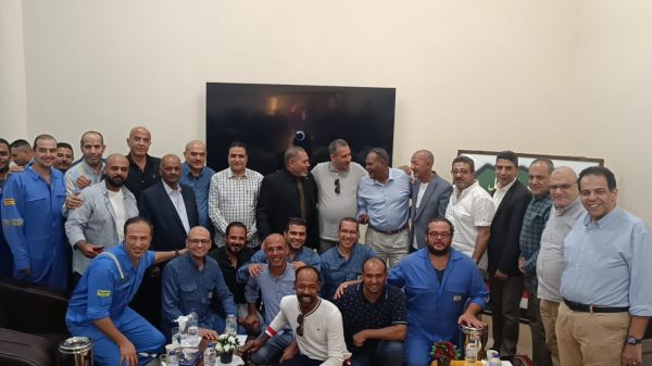 قيادات الحمرا اويل يتفقدون الحقول والتأكد من إتباع معايير السلامة والصحة المهنية أثناء عمليات الحفر للبئر التنموىALM#57 