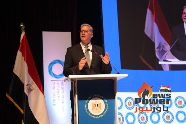 غدا .. بدوي يصطحب وزير الطاقة القبرصي لمتابعة مستجدات خطط تنمية حقل أفروديت لنقل الغاز إلى محطات الإسالة فى مصر واعادة تصديره إلى أوروبا.