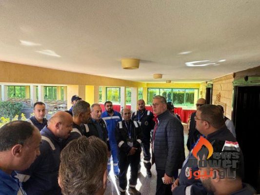 بدوي يقدم العزاء في وفاة احد العاملين بشركة صان مصر موقع ابورديس