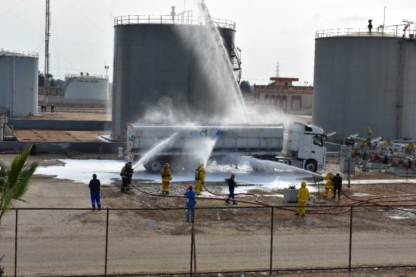 الوسطاني للبترول تنفذ مناورة 