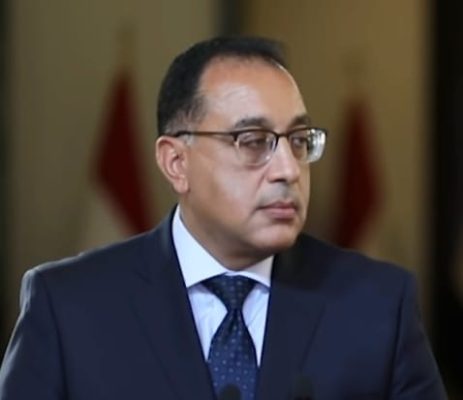 رئيس الوزراء يقرر تسديد قيمة استهلاك الغاز بالدولار لمشروعات المناطق الحرة