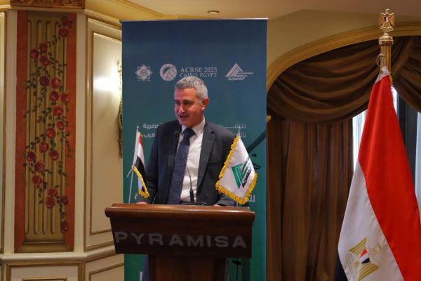 نائب رئيس هيئة الطاقة الجديدة والمتجددة : 42% من مصادر الطاقة الجديدة بمزيج الطاقة بحلول عام 2030 