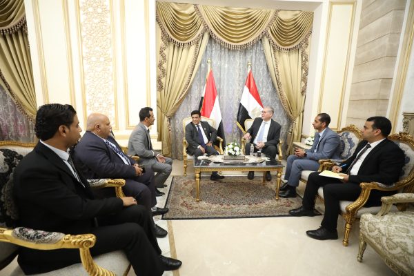 إيجبس 2025| وزير البترول يعقد جلسة مباحثات مع وزير النفط والمعادن اليمني ..تشكيل فريق عمل مشترك لبحث التعاون في مجال البترول والتعدين