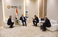 بدوي يلتقي رئيس تكنيمونت الإيطالية لبحث مشروع الساف ويؤكد : مصر تمتلك المقومات لتصبح دولة منتجة لوقود الطائرات المستدام