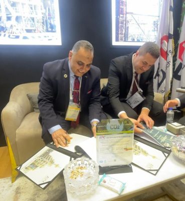 البتروكيماويات المصرية توقع بروتوكول تعاون مع شركة ENERGY UP بشأن منح شهادة ISO14064 بإشراف المجلس الوطني للإعتماد الايجاك