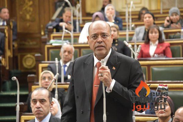 وزير العمل: صدور قانون العمل إنجاز كبير للدولة المصرية ..ويشكر 