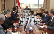 وزير الكهرباء والطاقة المتجددة يبحث مع شركة هواوي الصينية سبل دعم وتعزيز التعاون فى مجالات الطاقة المتجددة وانظمة التخزين الخاصة بها وتكنولوجيا الترشيد وخفض الفقد والتحول الرقمى