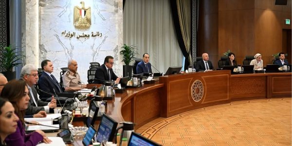 مجلس الوزراء يستعرض مشروعات خطة وزارة الكهرباء للوصول بالطاقات المتجددة إلى نسبة 30% حتى عام 2030