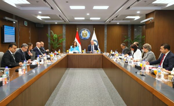 البترول : إجراءات جديدة لتكثيف أعمال البحث والاستكشاف وزيادة الإنتاج