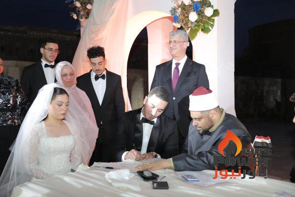 بحضور فهمي وشيمي وكمال والملا .. رئيس شركة بتروجت يحتفل بزفاف نجله المهندس 