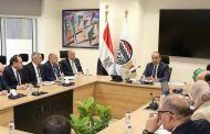 وزير قطاع الأعمال العام يجتمع برؤساء الشركات القابضة لمتابعة مشروعات التطوير والشراكة والاستثمار