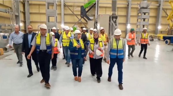 تأكيدا لانفراد باور نيوز ..نائب وزير الكهرباء ورئيس “نقل الكهرباء” في جولة ميدانية لمحطة محولات بدر ٥٠٠ ك.ف