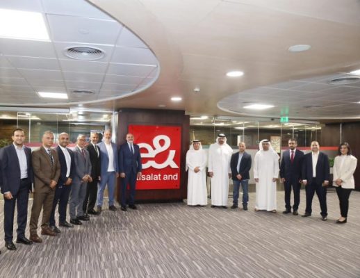 توقيع اتفاقية تعاون بين المنطقة الحرة مدينة الإبداع في الإمارات واتصالات مصر