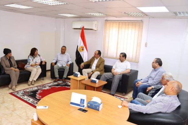 وزير قطاع الأعمال العام يبدأ زيارة تفقدية لشركة دمياط للغزل والنسيج ويلتقي عددا من نواب البرلمان