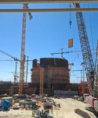 إنجاز جديد في مشروع الضبعة النووي: الانتهاء من تركيب المستوى الثالث من وعاء الاحتواء الداخلي بالوحدة الثانية لمبني المفاعل