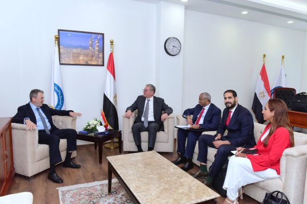 المؤسسة الإسلامية تموّل مشروعات بترولية في مصر بـ1.455 مليار دولار خلال 2025