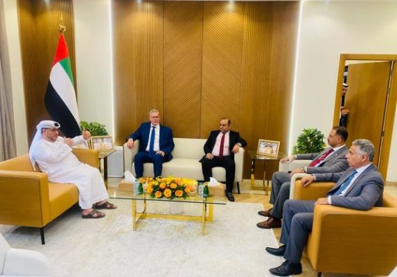 وزير البترول يبحث مع مدير الديوان الأميري بالفجيرة تعزيز مجالات التعاون المشترك بين البلدين