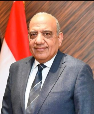 المهندس سامي أبو وردة وجميع العاملين بشركة القناة لتوزيع الكهرباء يتمنون الشفاء العاجل لوزير الكهرباء والمرافقين له