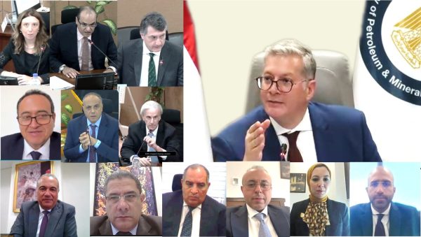  الصحراء الغربية تواصل البوح بأسرارها البترولية: بئر 