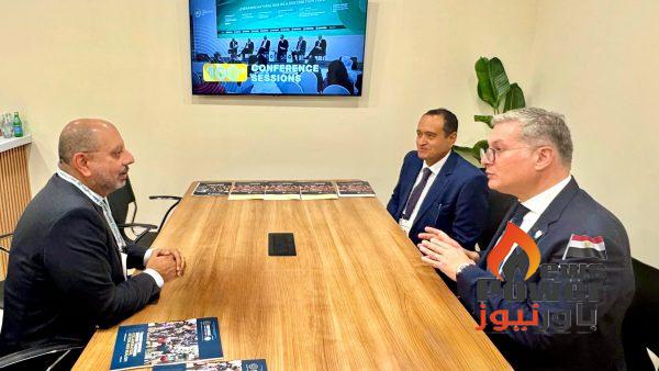 وزير البترول يبحث مع شركة 