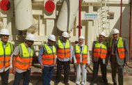 بالصور ..جولة نائب وزير الكهرباء صباح مشالى الميدانية داخل مواقع الكهرباء بأسوان وجامعة اسوان