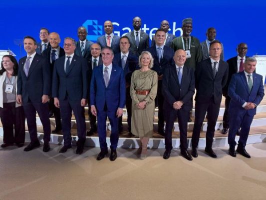  من مؤتمر ميلانو.. وزير البترول يعلن إطلاق مشروع للمسح السيزمي بأحدث التقنيات في شرق المتوسط