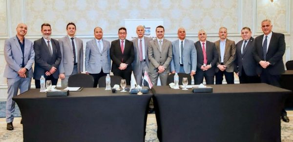 خدمات البترول البحرية (PMS) تكرم المتفوقين دراسيا من أبناء العاملين وتكرم كوادرها العلمية