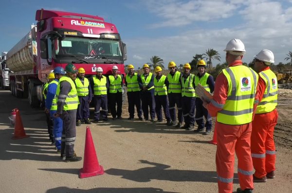 بتروسيف تقوم بتنفيذ تجربة وهمية لأعمال نقل المياه الملوثة بالمواد الهيدركربونية