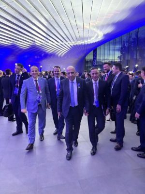 موسكو تكرم وزير الكهرباء المصري بنوط الامتياز خلال ختام الأسبوع الذري العالمي بمشاركة 105 دولة