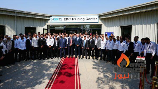 وزيرا البترول والعمل يُسلمان شهادات لأوائل خريجى دورات تدريب مجانية في مجالات الحفر والخدمات البترولية بمركز 