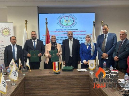 “نقل الكهرباء” توقع ثلاث عقود مع تحالف أوركيد (T&D) - النماء وشركة هينج تونج لتعزيز مشروعات الشبكة القومية ودعم منظومة القطار السريع