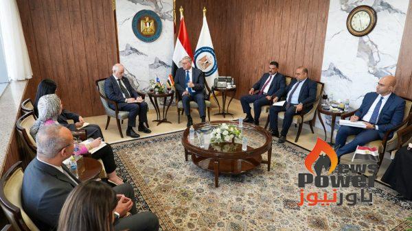 وزير البترول والثروة المعدنية يبحث مع السفير الاسترالى تعزيز التعاون الاستثمارى في قطاع التعدين