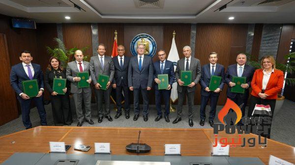 بدوي يشهد توقيع عقد تمويل مشروع الإيثانول الحيوي مع تحالف مصرفي بقيمة 135 مليون دولار