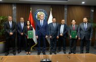 وزير البترول يشهد توقيع اتفاقية اطارية للشراكة مع القطاع الخاص المصري في مشروعات تصنيع الفوسفات