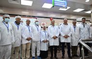 رئيس الوزراء يتفقد مصنع 