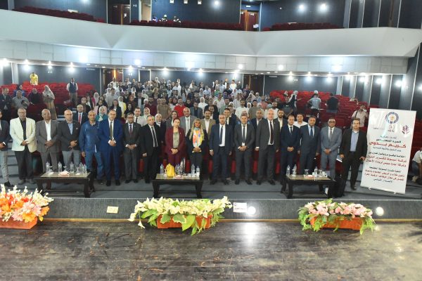 أسيوط لتكرير البترول تحتفل بتدريب 360 شابًا وفتاة على الوظائف الرقمية الحرة وتوقّع بروتوكول التعاون للإصدار الثاني من البرنامج