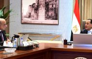رئيس الوزراء يتابع عددا من ملفات عمل وزارة الكهرباء والطاقة المتجددة
