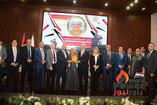 نقابة البترول تكرم أبطال أكتوبر بحضور اللواء سمير فرج: يوم وفاء لتضحيات الوطن