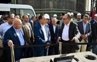 رئيس الوزراء يتفقد مراحل الإنتاج بمصنع الشركة المصرية لبلوكات الأنود الكربونية بالسخنة