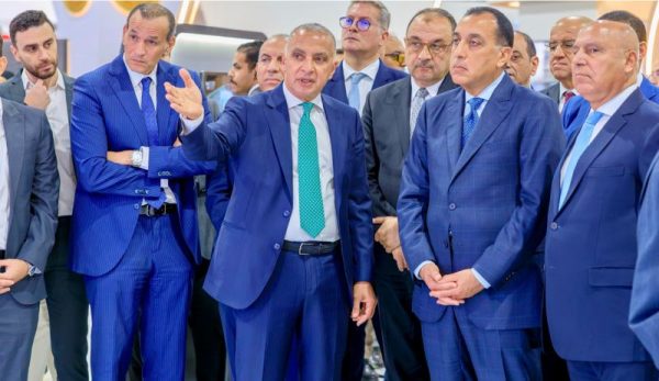 رئيس الوزراء يزور جناح السويدي إليكتريك بمعرض النقل الذكي