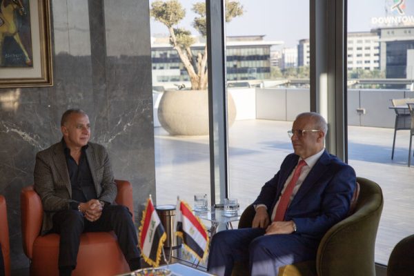 المهندس أحمد السويدي يستقبل السفير العراقي لبحث فرص التعاون والتوسع الاستثماري في العراق