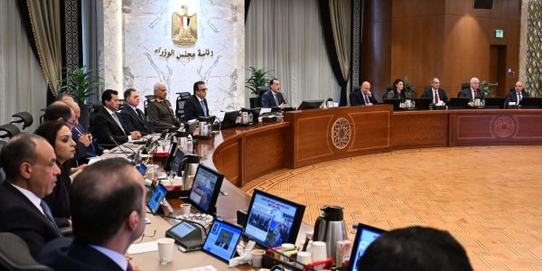 ضمن برنامج الطروحات الحكومية: مجلس الوزراء يُوافق على استكمال إجراءات طرح محطات توليد الكهرباء بجبل الزيت