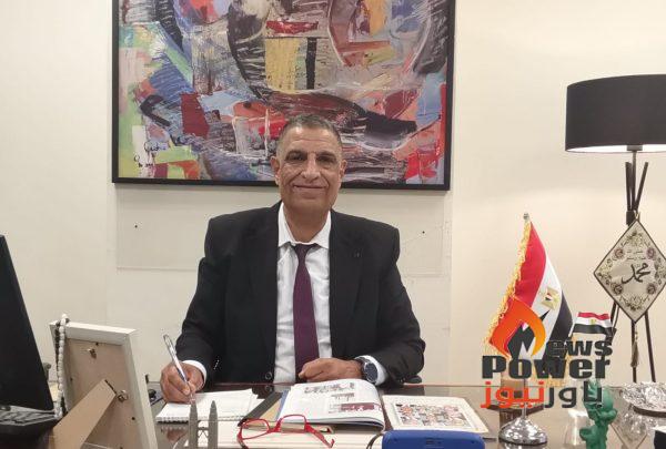 عماد حمدي منسي يكتب : في قلب الصحراء الشرقية ..مدينة تكتب إسمها علي رمال من ذهب