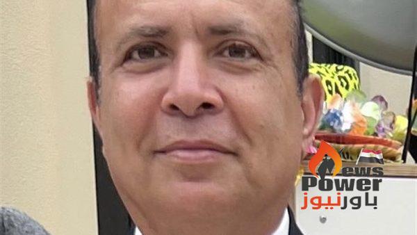 تقدم حاتم رياض مساعد رئيس شركه العلمين للشئون الاداريه باعتذار عن منصبه