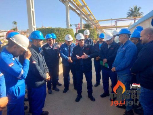 من داخل موقع الشركة بالبتروكيماويات المصرية.. رئيس بترومنت يشدد على أهمية الالتزام بمعايير الجودة والسلامة، والعمل بروح الفريق الواحد